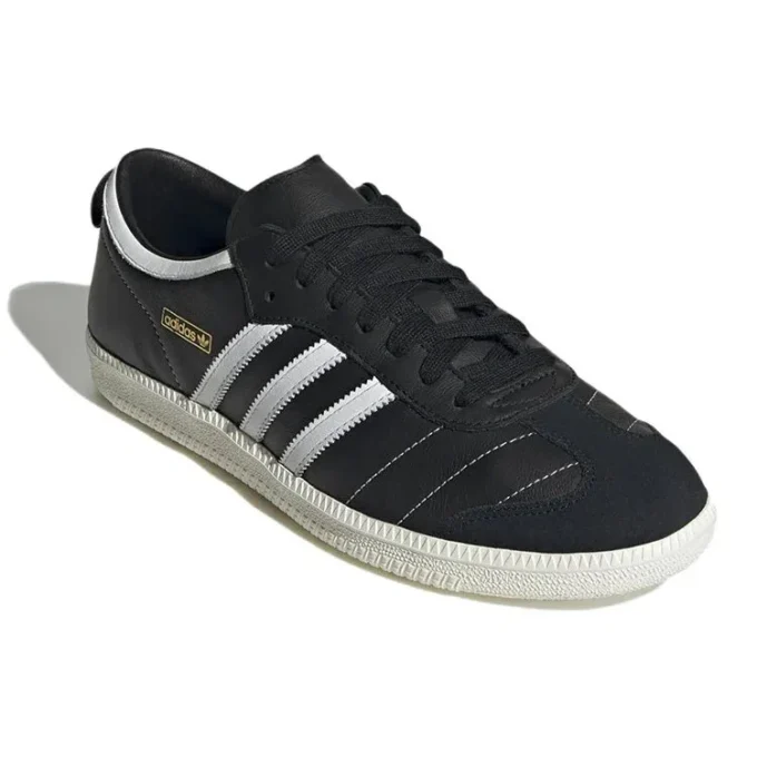 Adidas Samba “Black White”